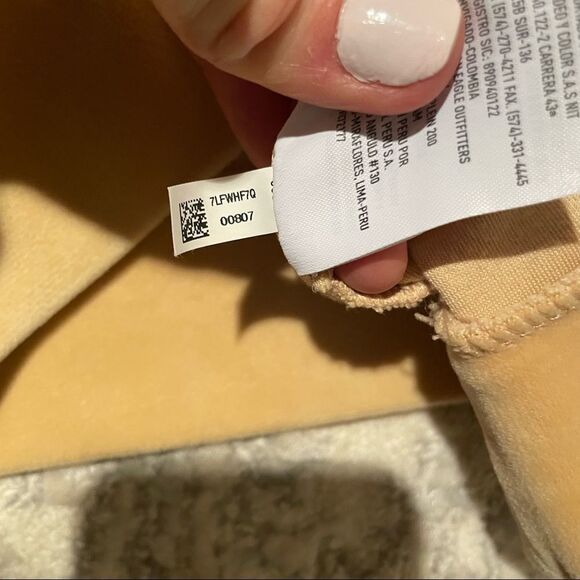 🏷️ 5 for $25 - AEO Super Soft Velour Hoodie - Picture 11 of 12